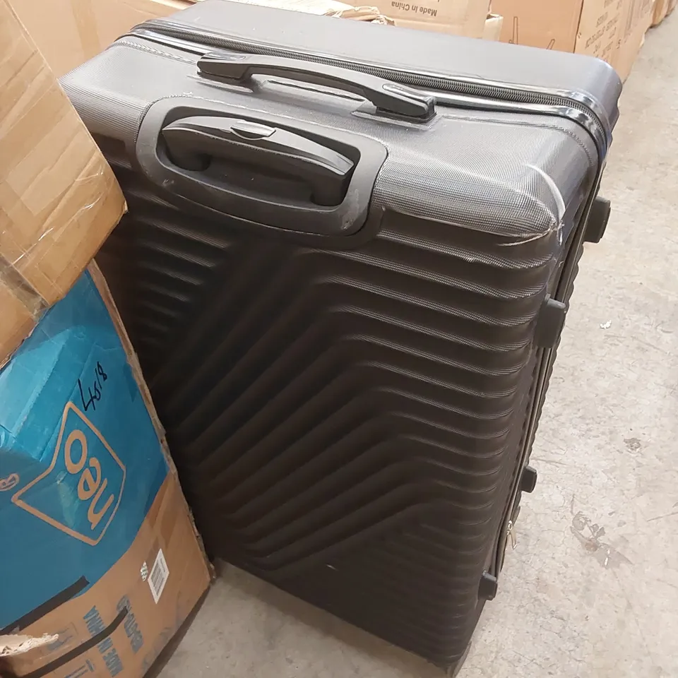 NEO TRAVEL CASE - BLACK 