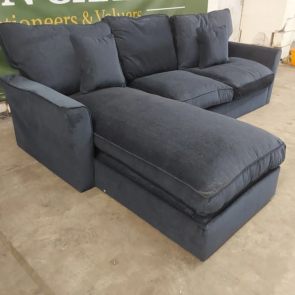 QUALITY DESIGNER THE BISHOPSTROW CHAISE STORAGE SOFA - BLUE FABRIC RIBBON 