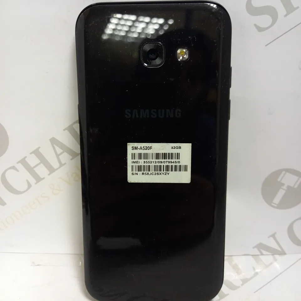 SAMSUNG A52 MOBILE PHONE