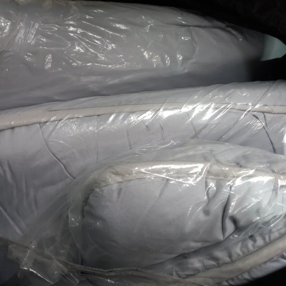 MAXYOYO JAPANESE FLOOR MATTRESS - XL - COLLECTION ONLY