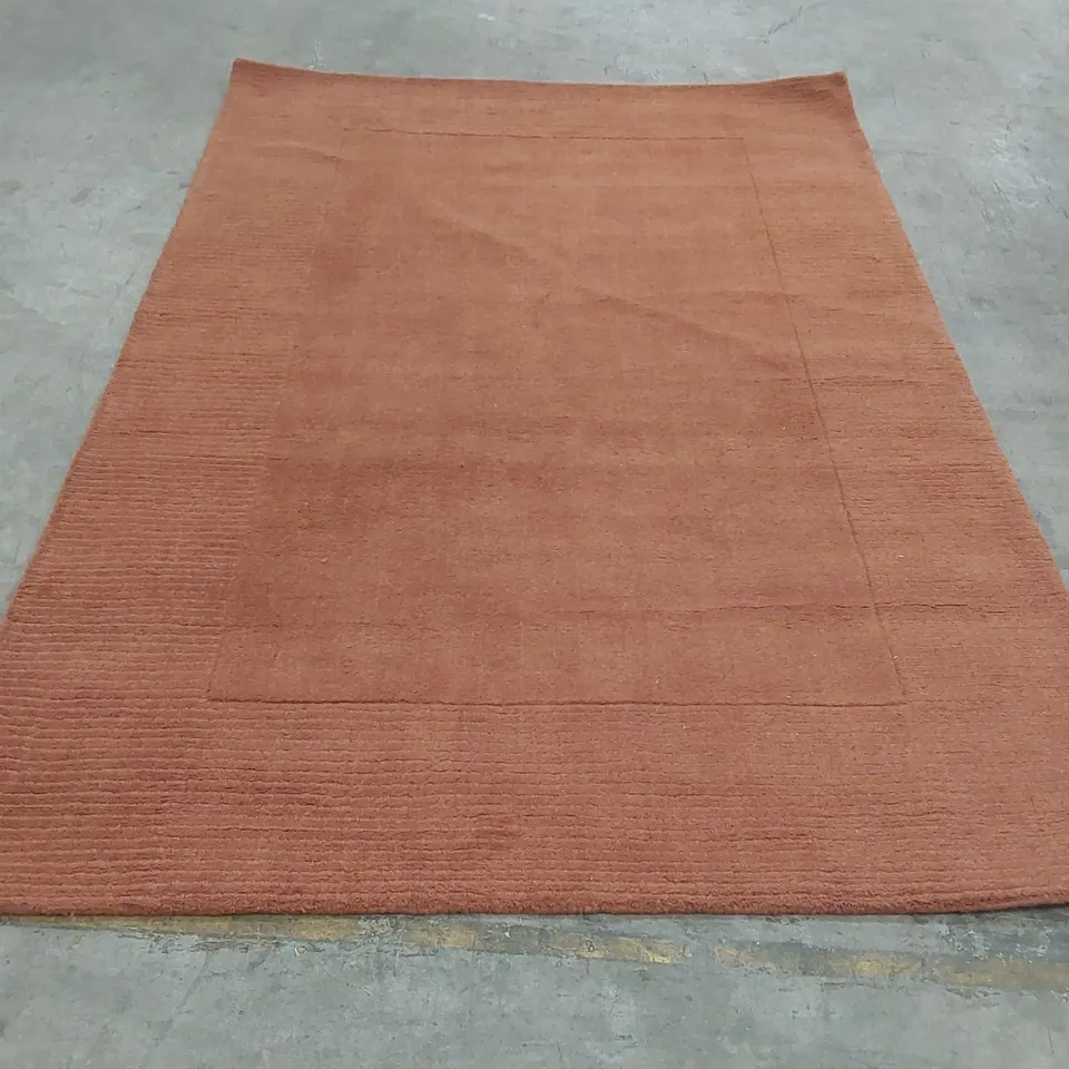QUALITY DESIGNER AREA RUG - APPROXIMATELY 230 x 160cm
