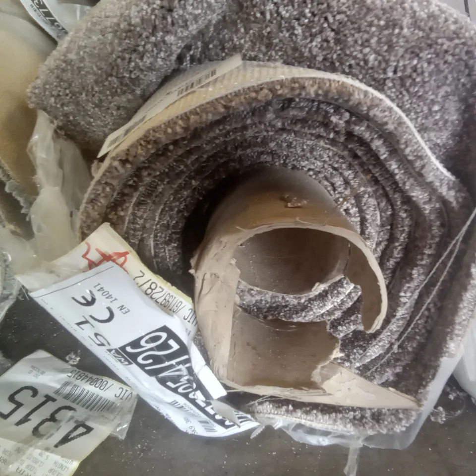 ROLL OF QUALITY IDYLLIC PARADISAL STONEWALL CARPET 5.8×4M