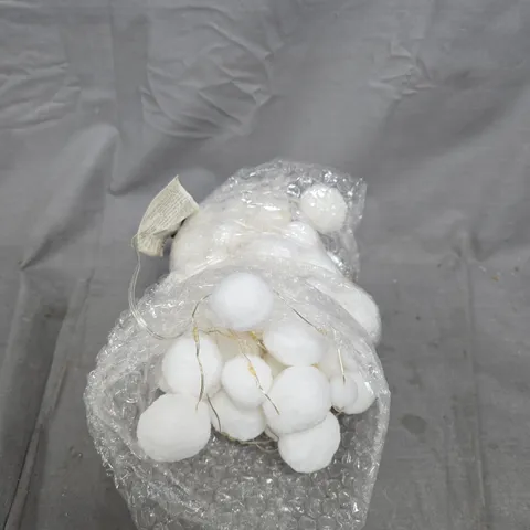 100 LED SNOWBALL LIGHT GARLAND CHRISTMAS DECORATION