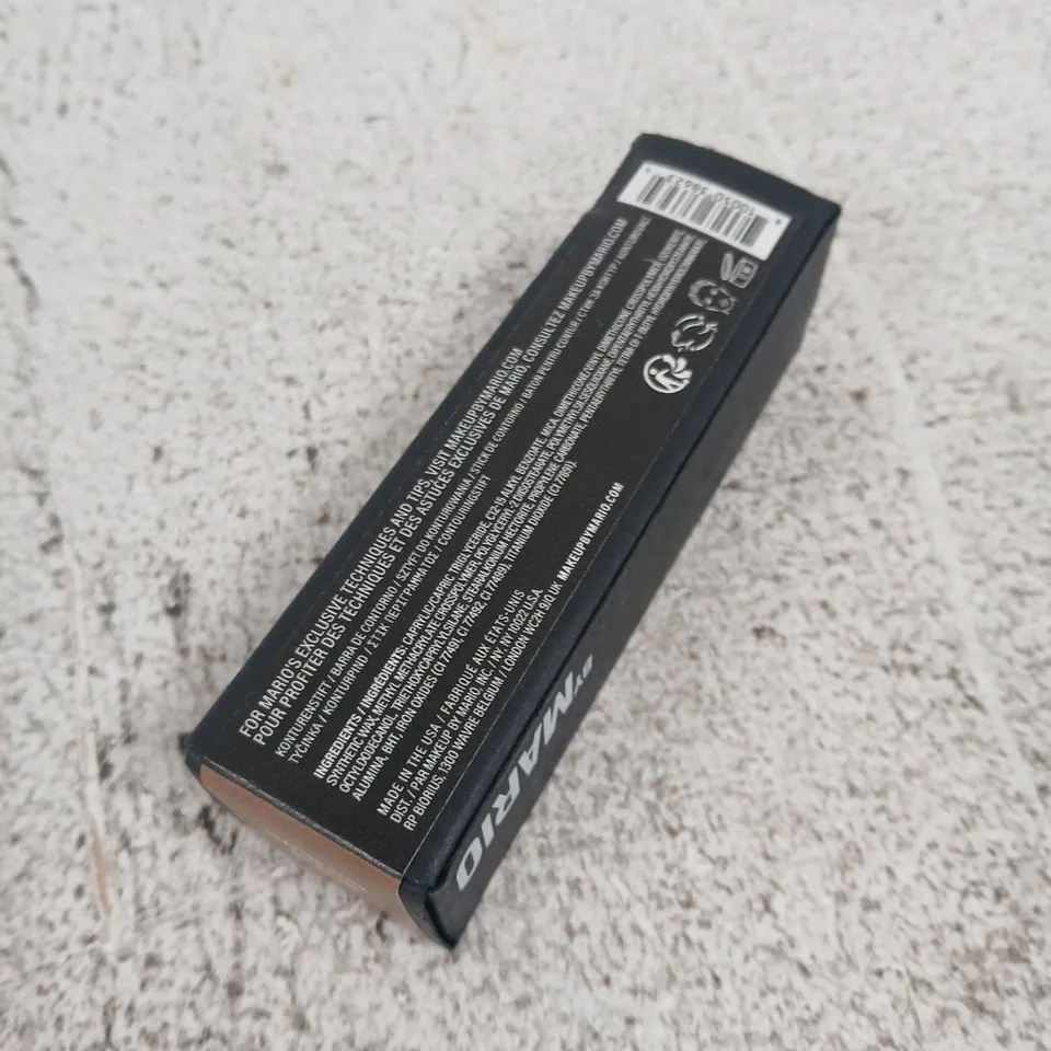 MAKEUP BY MARIO SHAPING STICK – MEDIUM CONTOUR (BOXED)