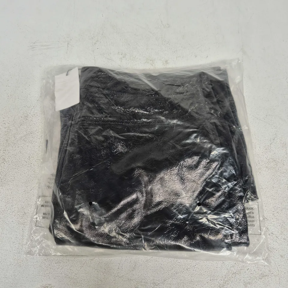 BAGGED WHISTLES RACHEL PATENT LEATHER SKIRT IN BLACK- UK 16