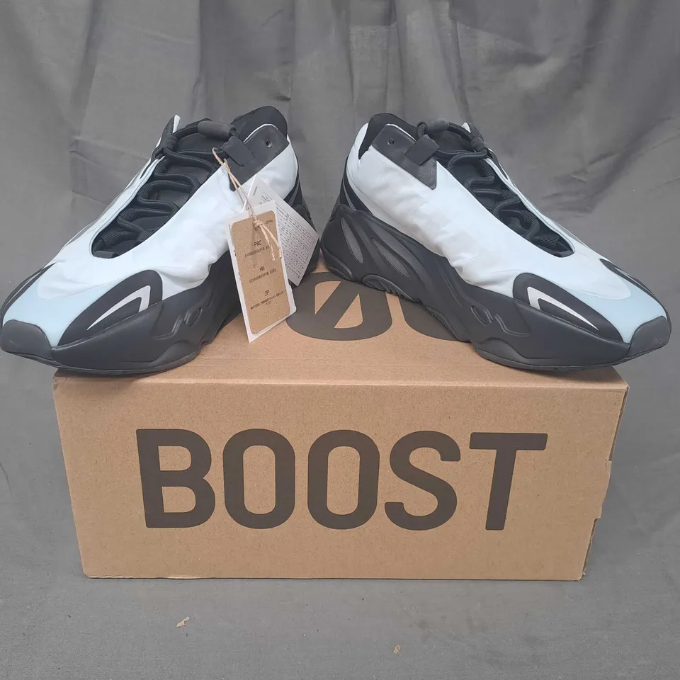 BOXED PAIR OF ADIDAS 700 MNVN SHOES IN SKY BLUE UK SIZE 6.5