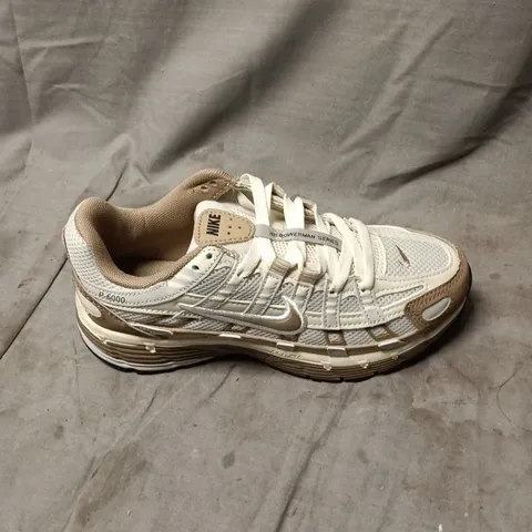 NIKE P 6000 TRAINERS SIZE 4
