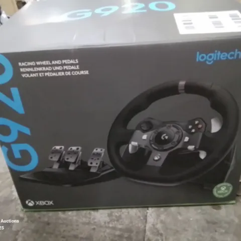 LOGITECH G920 DRIVING FORCE RACING WHEEL