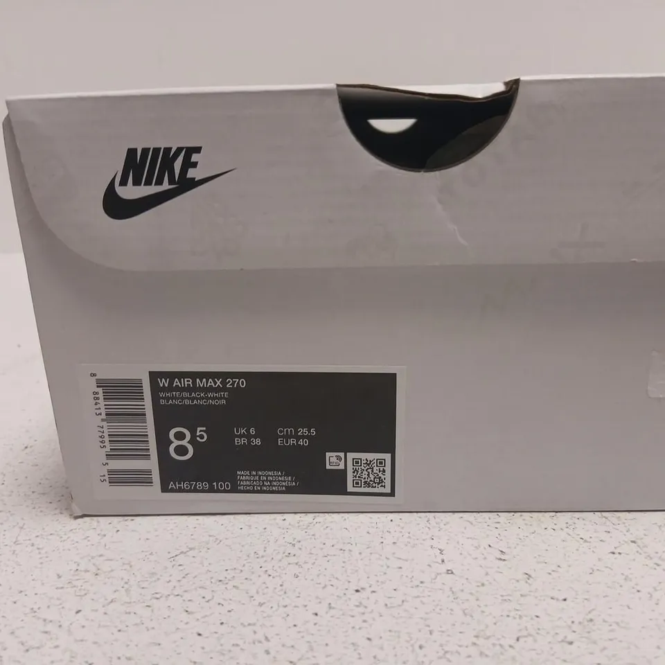 NIKE AIR MAX 270 WHITE/BLACK – UK 6, BOXED