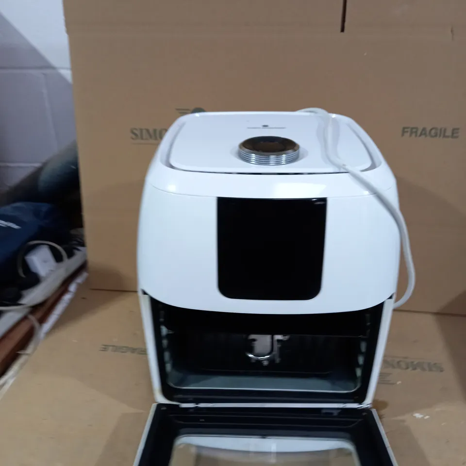MULTIFUNCTIONAL AIR FRYER WHITE
