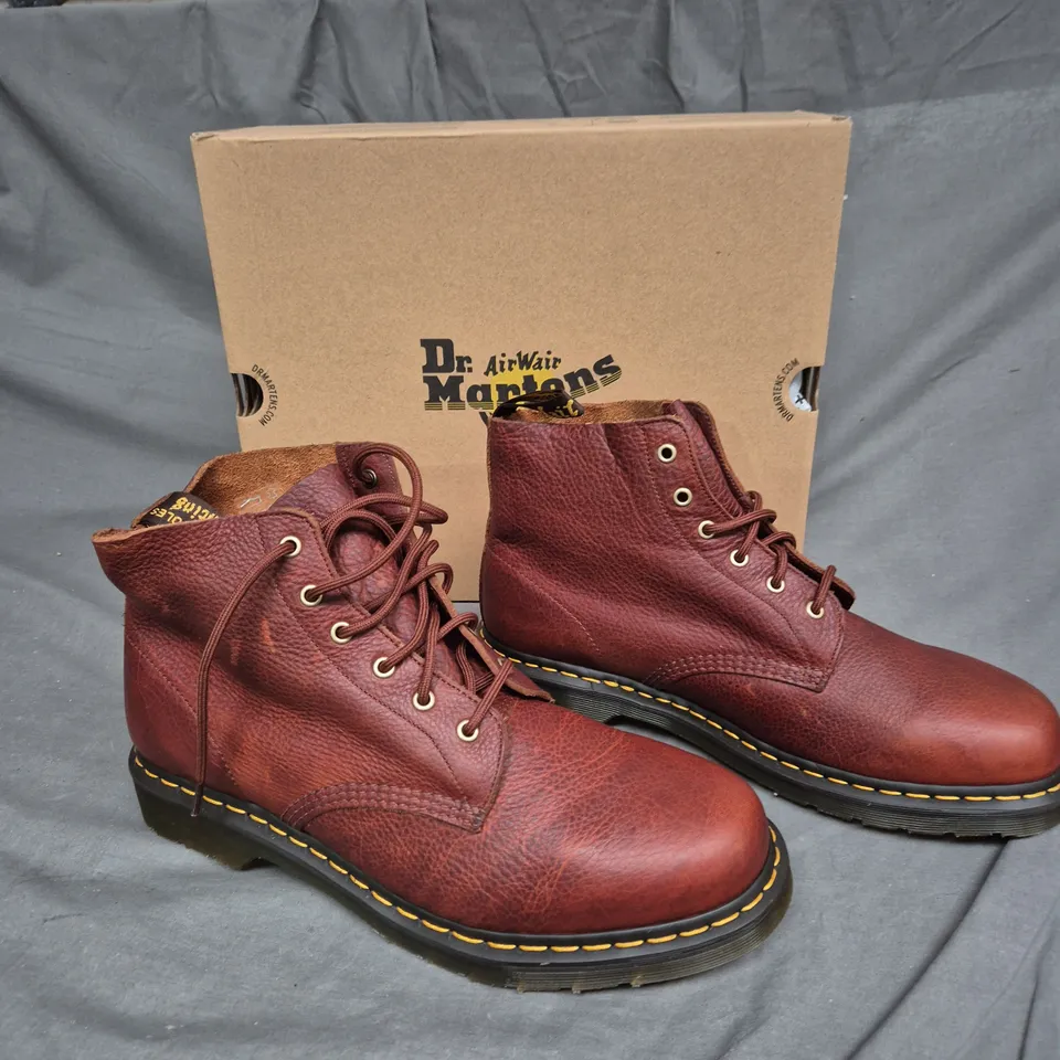 BOXED PAIR OF DR AIRWAIR MARTENS 110 B CASHEW UK 12