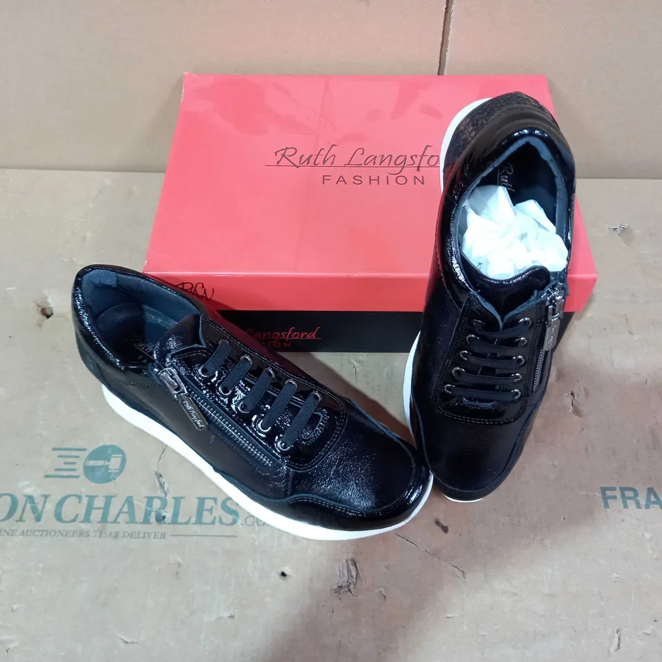 BOXED PAIR OF RUTH LANGSFORD BLACK TRAINERS - SIZE 39