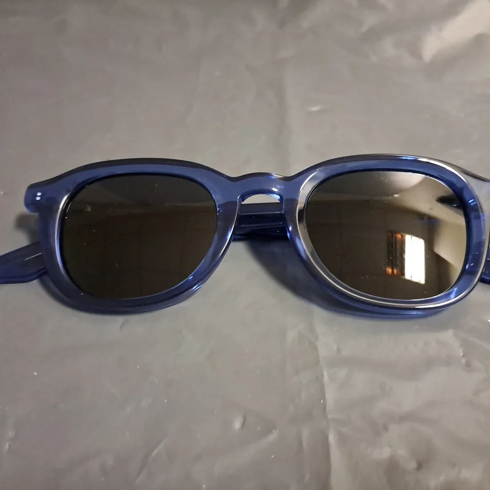 CIRCULR RIO 135 SUNGLASSES 