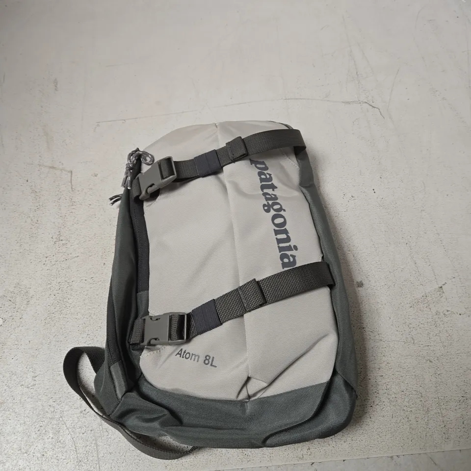 PATAGONIA ATOM 8L BACKPACK – GREY