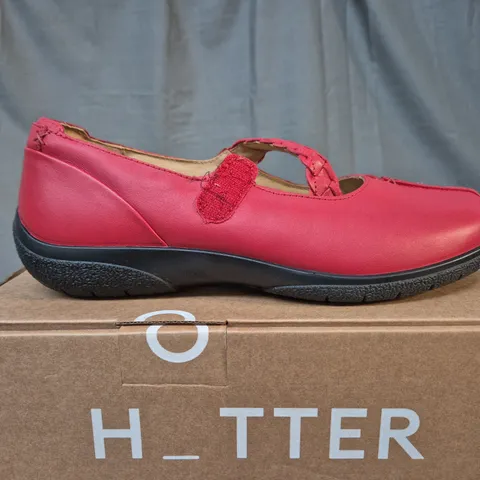 BOXED HOTTER SHAKE II WIDE SHOES - UK 8 