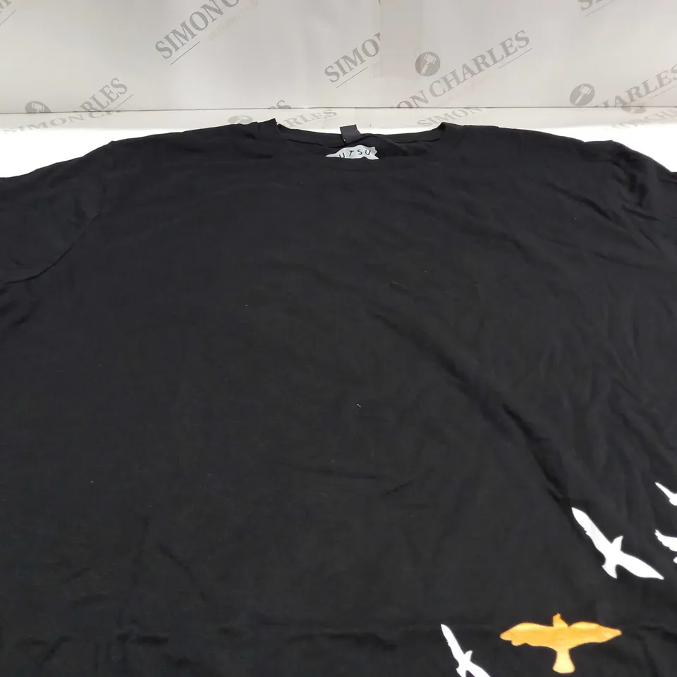 SUTSU BIRDS PRINT T-SHIRT IN BLACK - LARGE