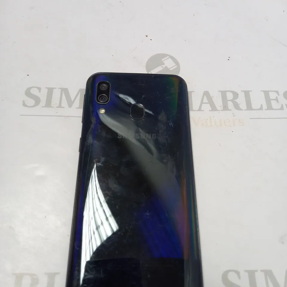 SAMSUNG GALAXY A40 SM-A405FN/DS