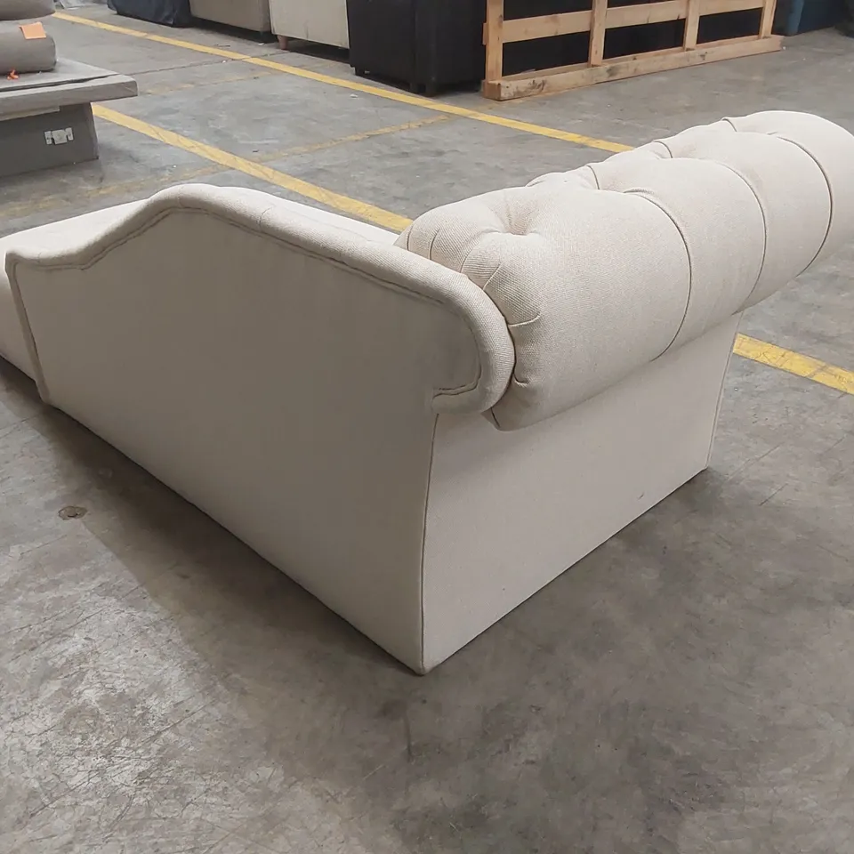 QUALITY DESIGNER CHAISE LOUNGE - CREAM FABRIC 