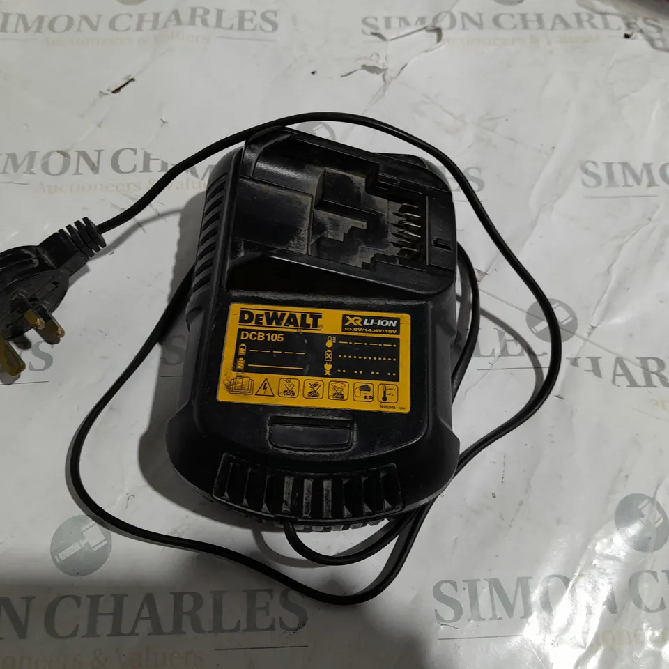 UNBOXED DEWALT DCB105 BATTERY CHARGER