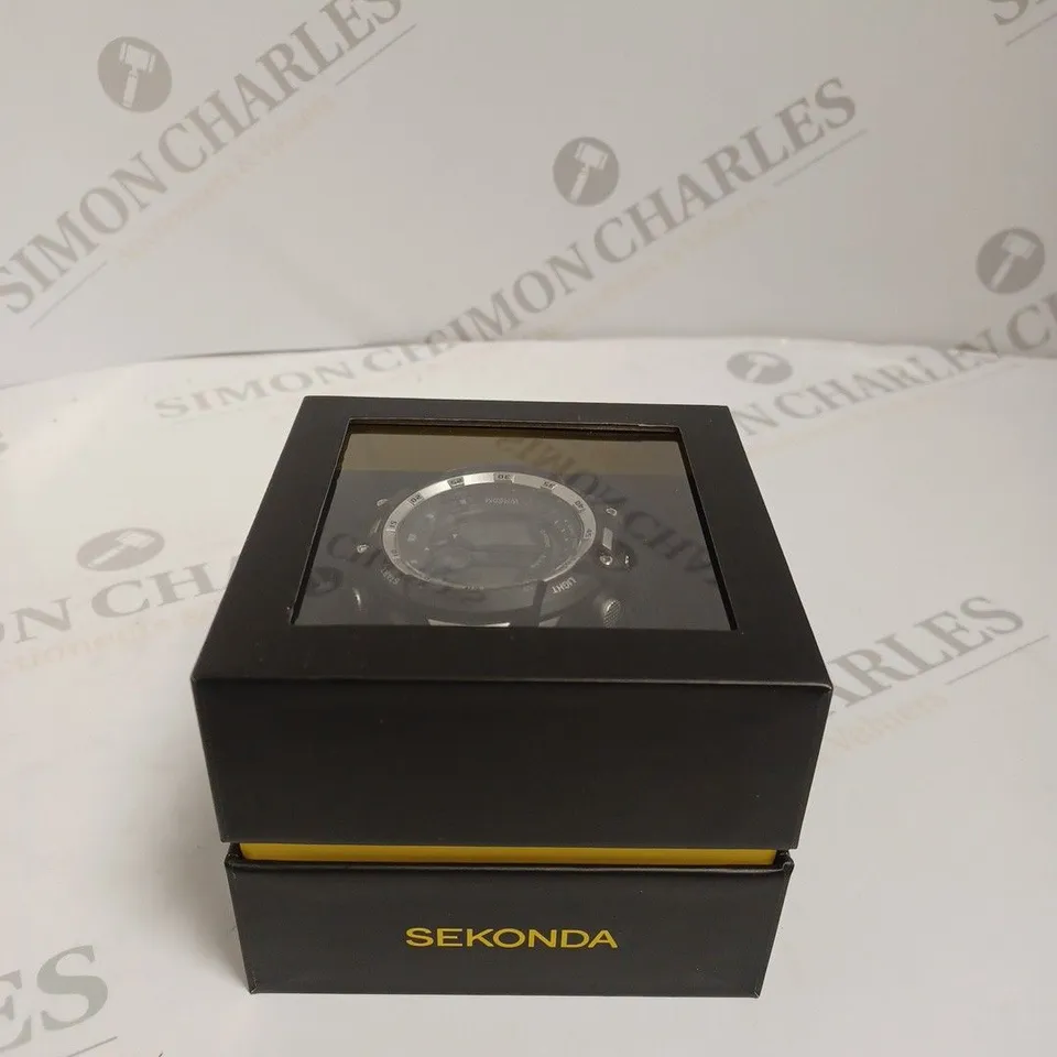SEKONDA GENTS DIGITAL WATCH WITH SILICON STRAP - BLACK