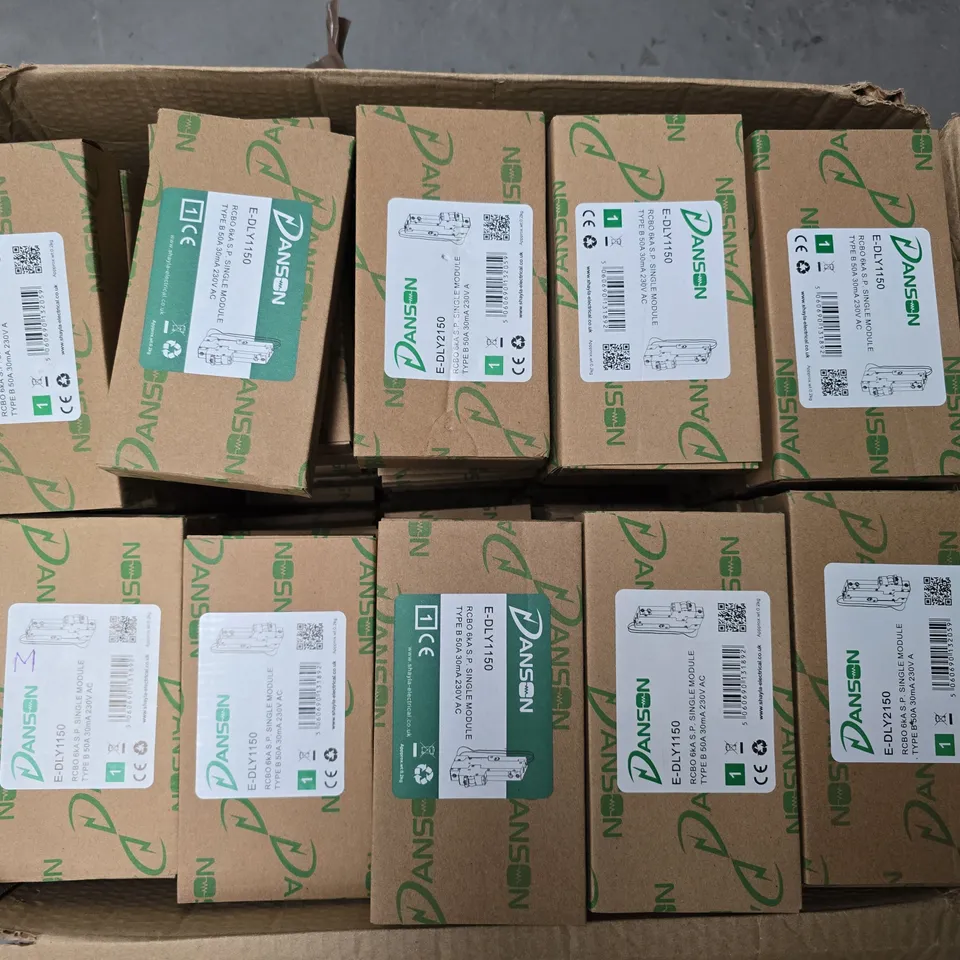 BOX OF APPROX 20 ASSORTED DANSON 230V AC SINGLE MODULES  