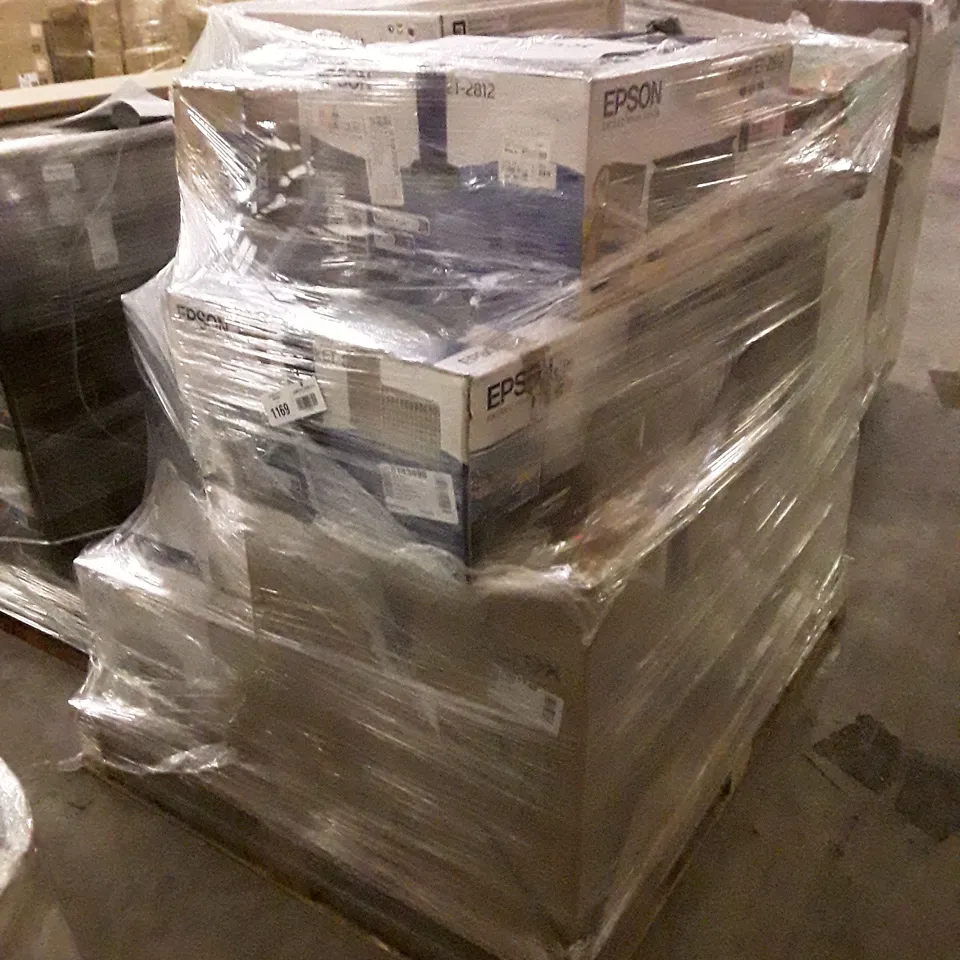 PALLET OF APPROXIMATELY 15 UNPROCESSED RAW RETURN HOUSEHOLD AND ELECTRICAL GOODS TO INCLUDE;