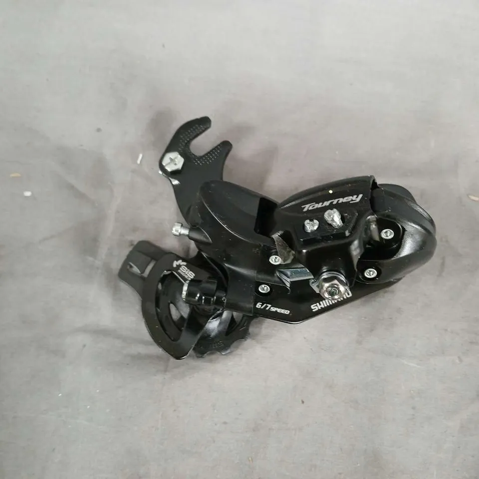 SHIMANO TOURNEY RD-TY300 6/7-SPEED REAR DERAILLEUR