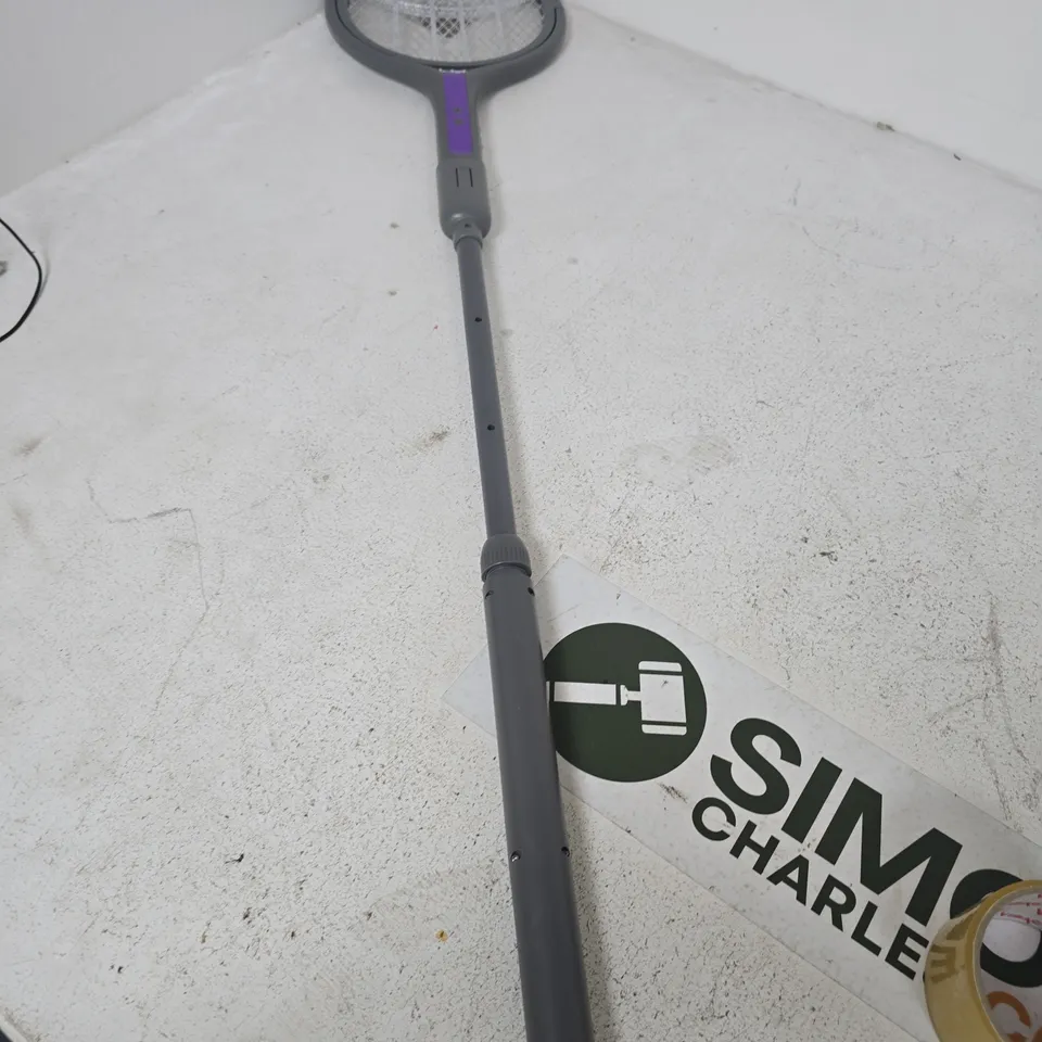 INTELLIGENT MOSQUITO SWATTER – ELECTRIC INSECT RACKET, GREY WITH PURPLE ACCENT