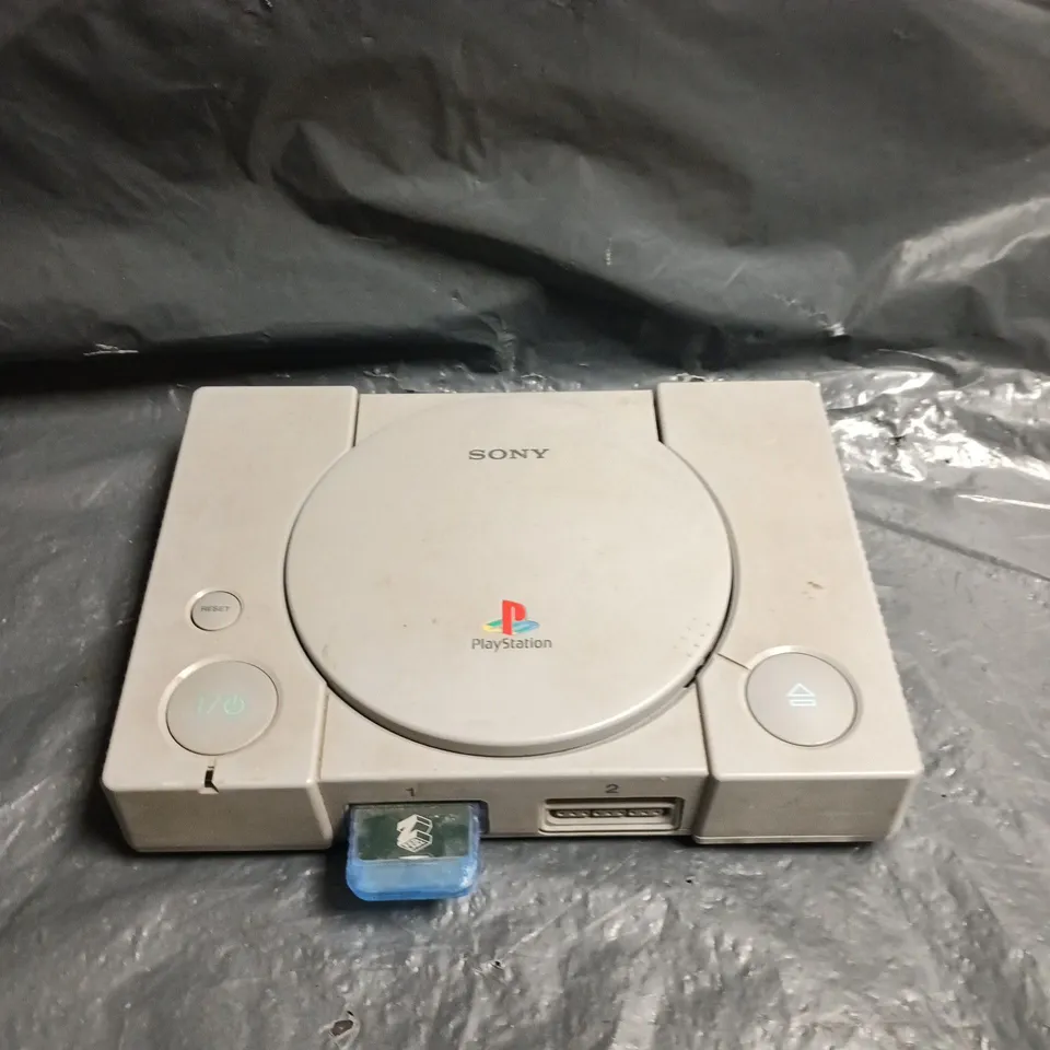 SONY PLAYSTATION 1 CONSOLE 