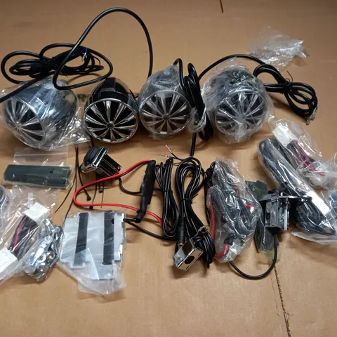 PARTS AND SPEAKERS FROM LANZAR OPTIDRIVE OPTIMC92 AMPLIFIER AND SPEAKER VEHICLE SET