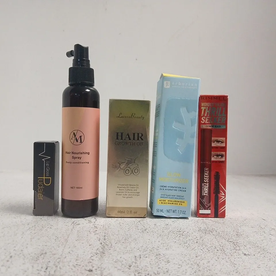 APPROXIMATELY 20 ASSORTED COSMETIC ITEMS INCLUDING VARIOUS MAKES AND BRANDS - COLLECTION ONLY