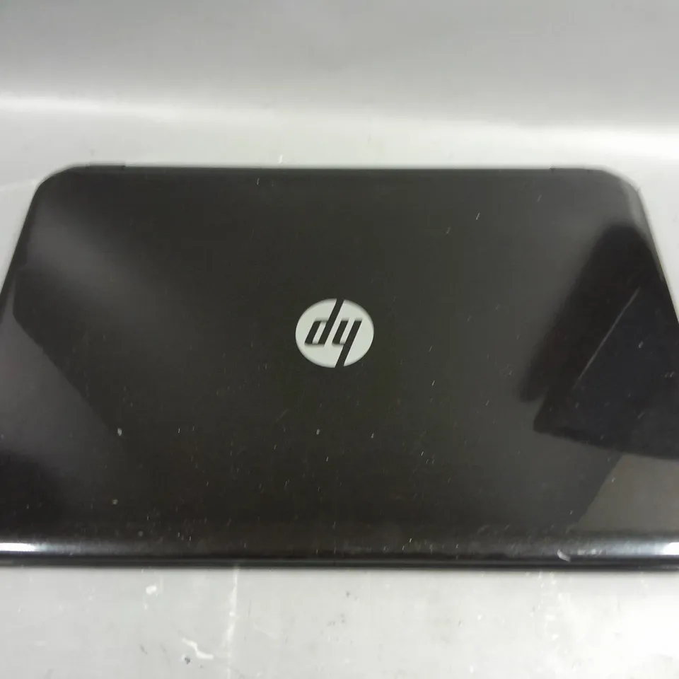 UMBOXED HP AMD A8 LAPTOP - J2U73EA