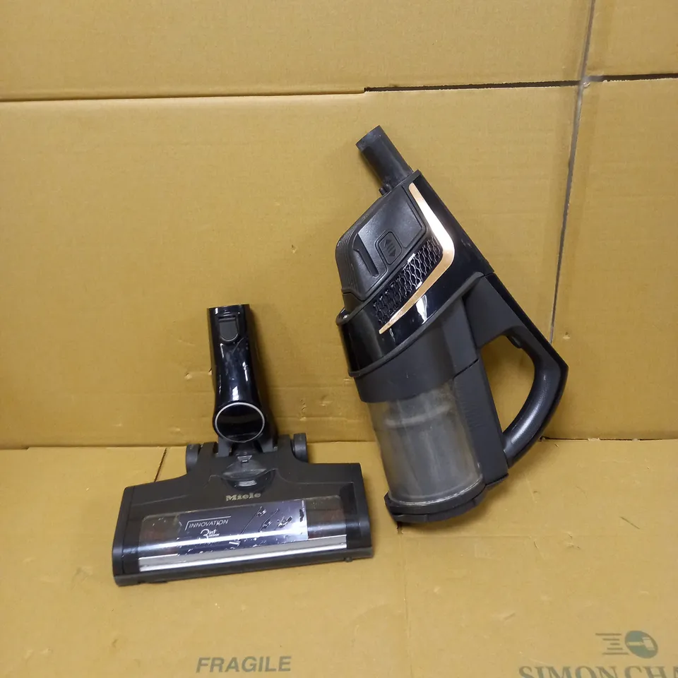 MIELE CAT & DOG, 3-IN-1 CORDLESS VACUUM CLEANER, BLACK