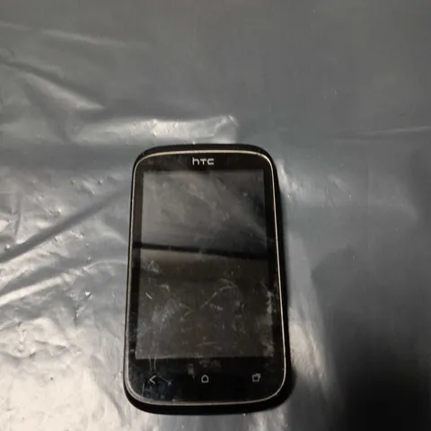 HTC SMARTPHONE WITH BEATS AUDIO – BLACK 