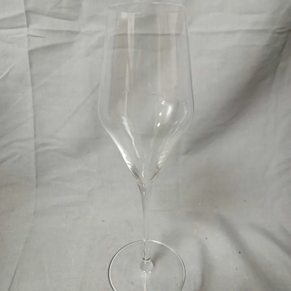 STÖLZLE LAUSITZ QUATROPHIL 6 X CHAMPAGNE FLUTES – BOXED