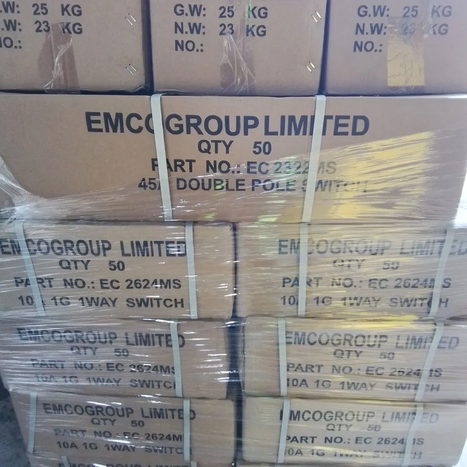 PALLET OF APPROXIMATELY 46 MULTI PACK EMCO BOXES TO INCLUDE - 10A 1G 1WAY SWITCH , 45AMP DOUBLE POLE SWITCH - COLLECTION ONLY