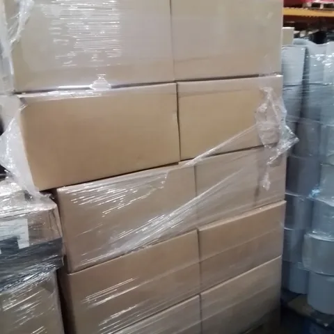 PALLET CONTAINING LARGE QUANTITY OF PHONE CASES 