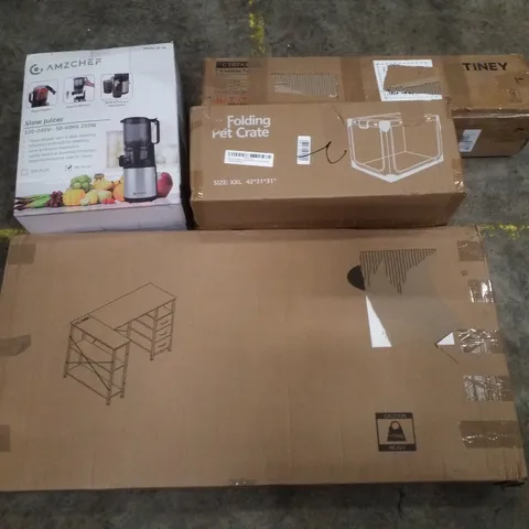 PALLET CONTAINING ASSORTED PRODUCTS INCLUDING SLOW JUICER, FOLDING PET CRATE, CONSOLE TABLE & CORNER DESK