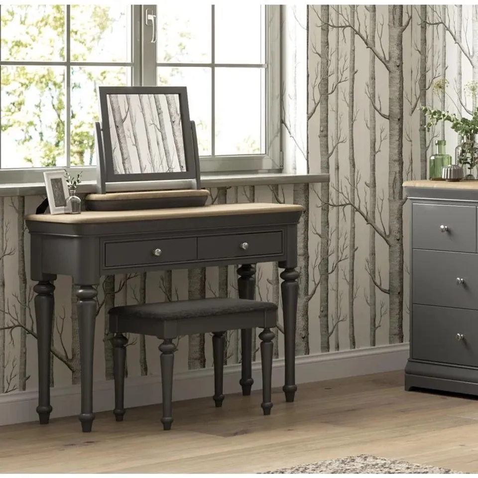 BOXED PORTLAND DRESSING TABLE (1 BOX)