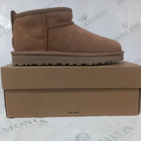 BOXED PAIR OF UGG CLASSIC ULTRA MINI SHOES IN CHESTNUT UK SIZE 4