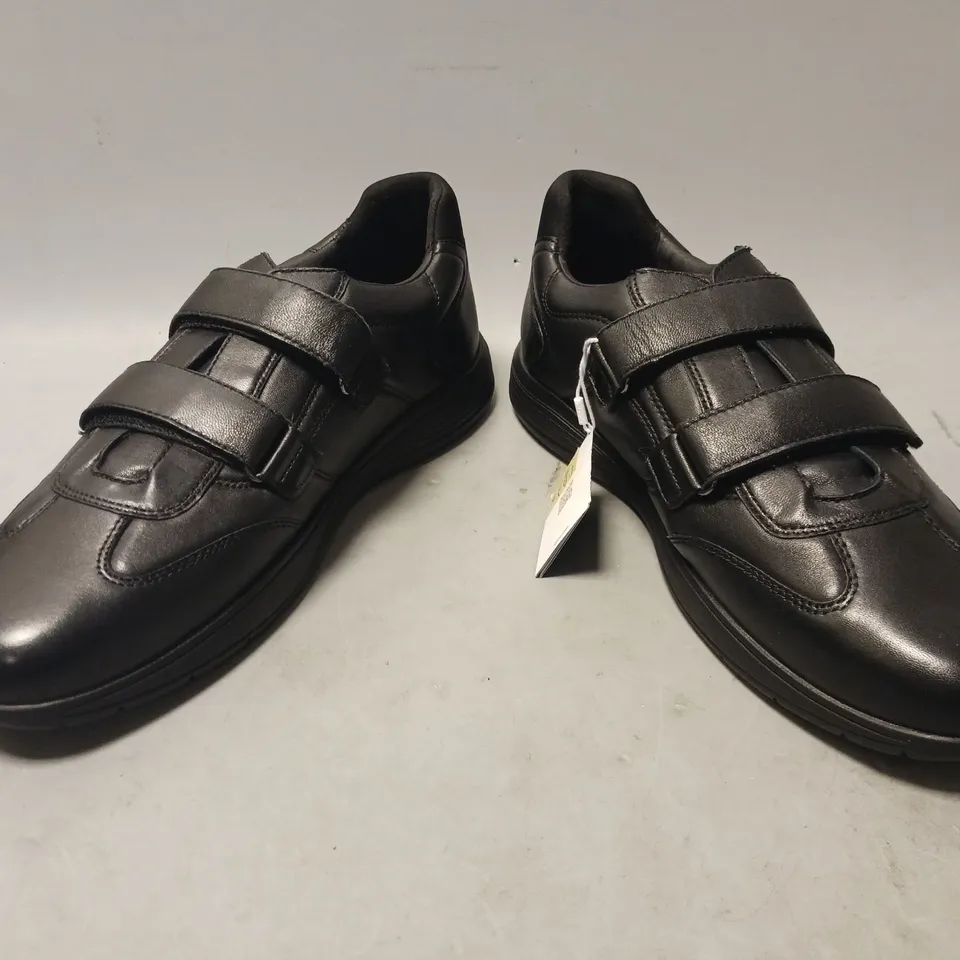 BOXED PAIR OF GEOX U SPHERICA SHOES IN BLACK UK SIZE 10.5