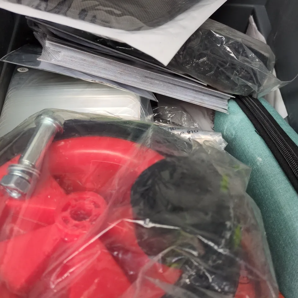 APPROXIMATELY 12 ASSORTED HOUSEHOLD LIQUIDS INCLUDING PREMIUM SHOE CLEANER , POWER PLUS DEEP CLEAN TABS AND ASSORTED PIPE CLEANERS 