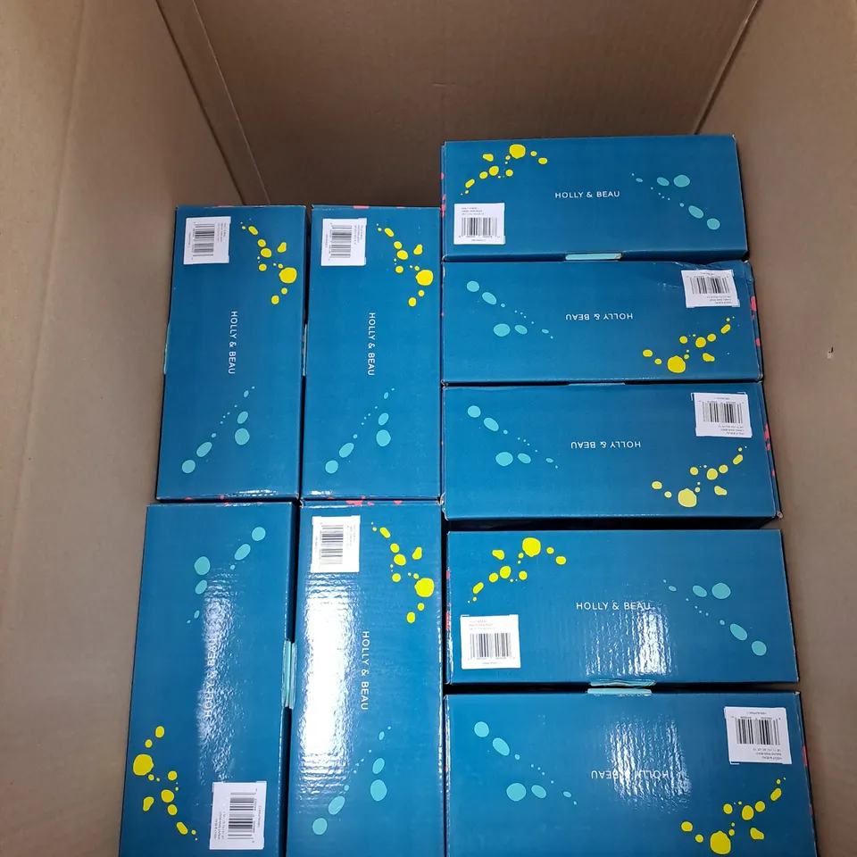 BOX OF APPROXIMATELY 11 PAIRS OF KIDS HOLLY AND BEAU RAIN BOOTS - VARIOUS COLOURS AND SIZES
