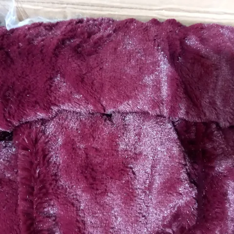 BOXED COZEE HOME VELVETSOFT HEATED THROW IN SHIRAZ WINE