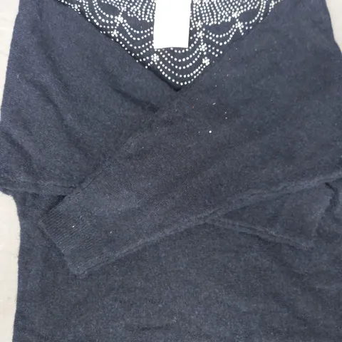 MONSOONEVIE JUMPER IN NAVY SIZE SMALL
