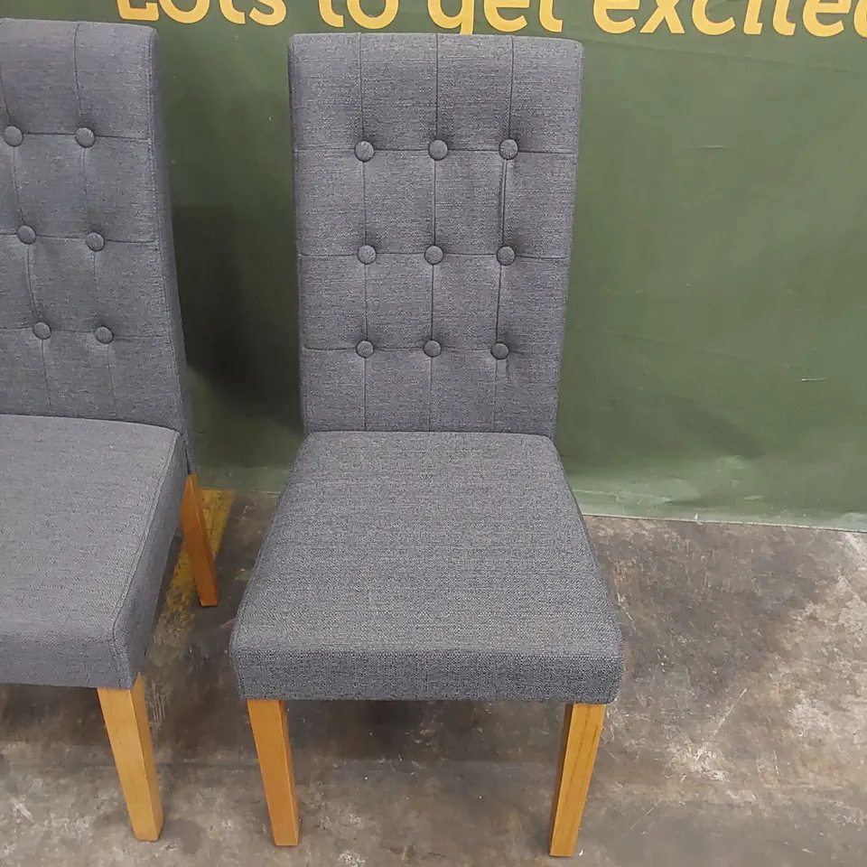 SET OF 4 REGENT SLATE GREY FABRIC BUTTON BACK DINING CHAIRS WITH OAK LEGS