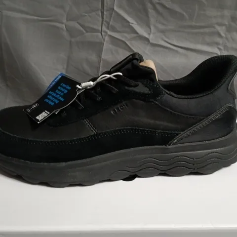 GEOX SPHERICA PLUS A BLACK LEATHER & SUEDE TRAINERS, UK 7