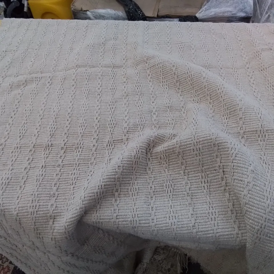 ROSSER HANDWOVEN COTTON CREAM RUG 