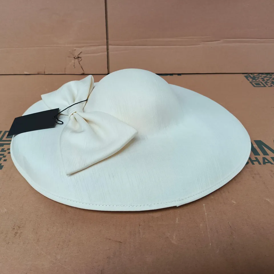 JOHN LEWIS CLEMENT DOWNWARD BRIDAL HAT IN IVORY