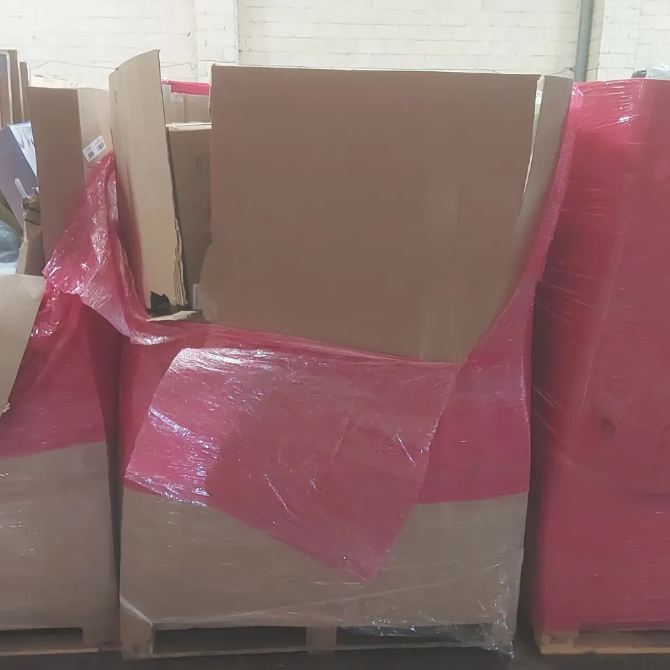 PALLET OF ASSORTED ITEMS INCLUDING: OFFICE CHAIRS, BLINDS, BABY WALKER, MATTRESS/TOPPER (UNSPECIFIED) CART ECT